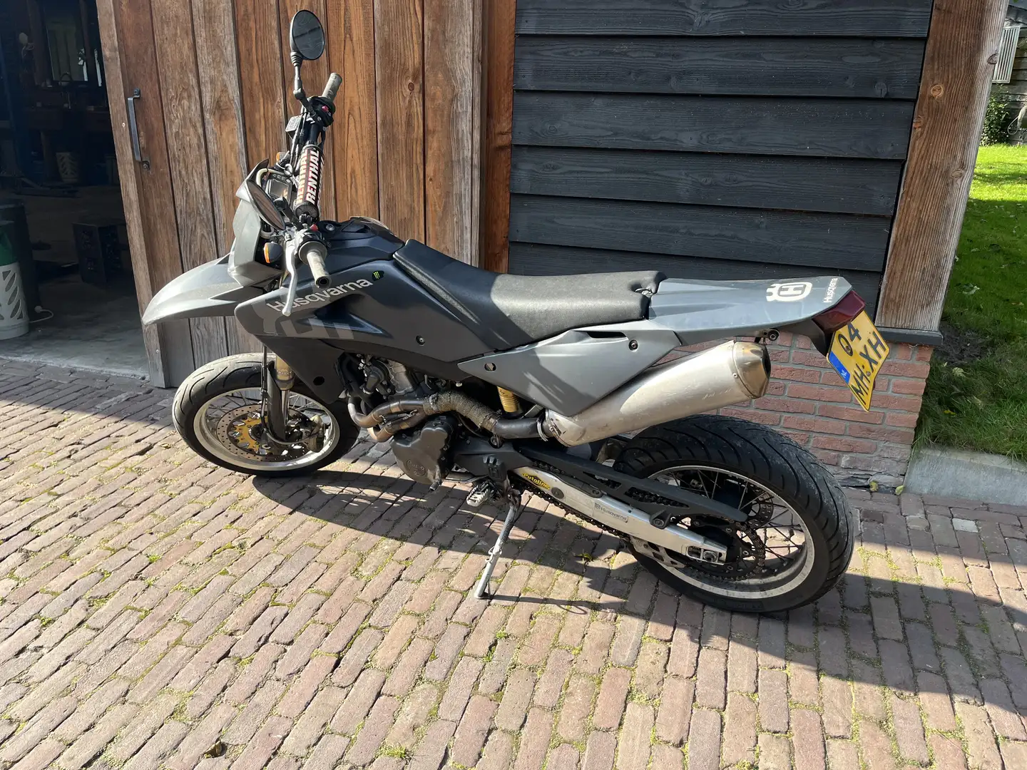 Husqvarna SM 610 - 2