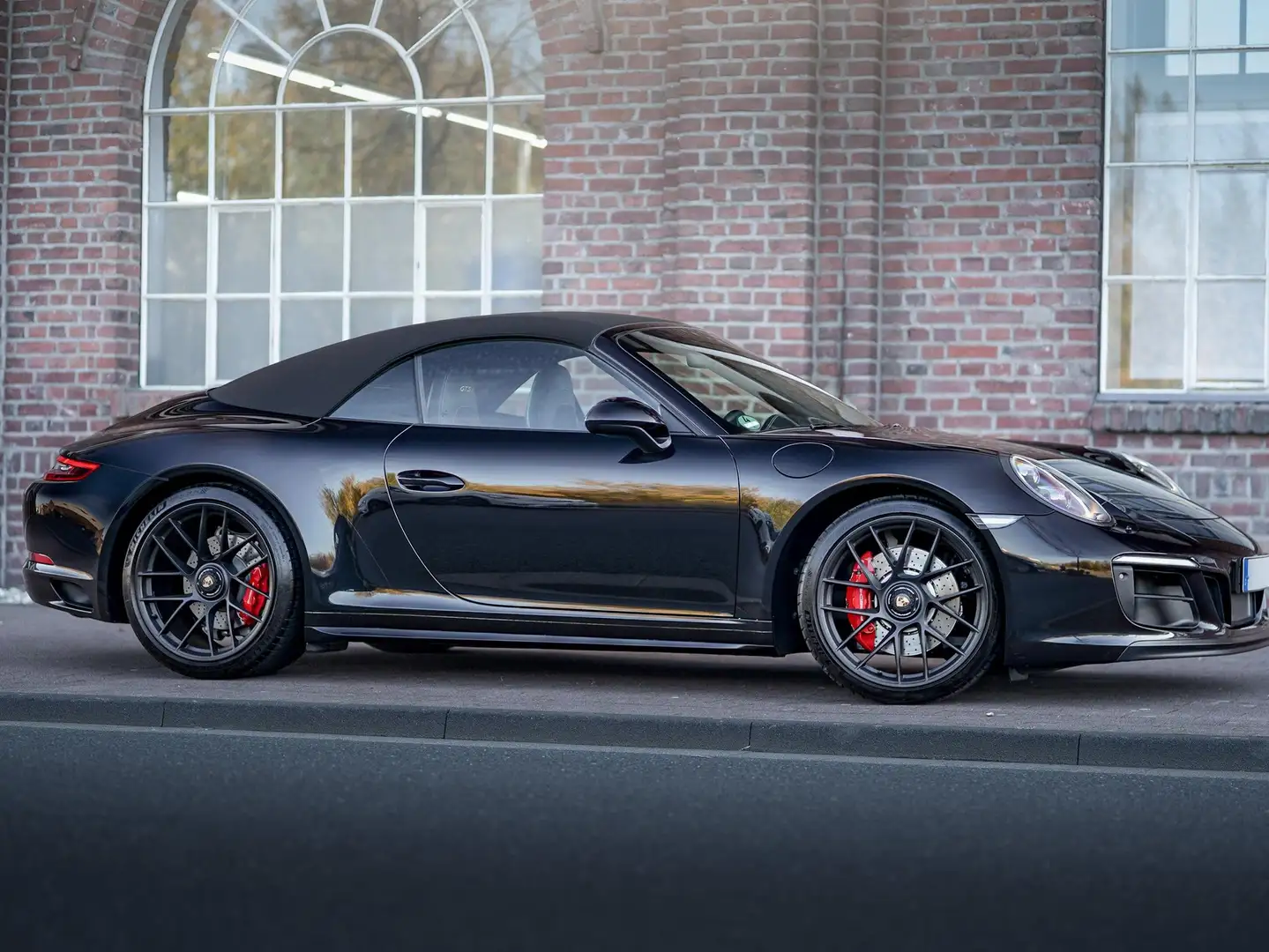Porsche 991 Porsche 991 4 GTS Cab. | APPROVED | BOSE | no OPF Schwarz - 2