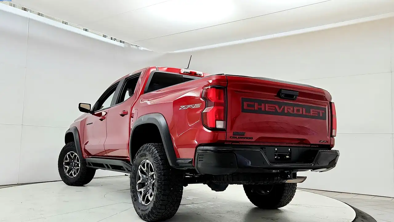 Chevrolet Colorado снимка Chevrolet Colorado