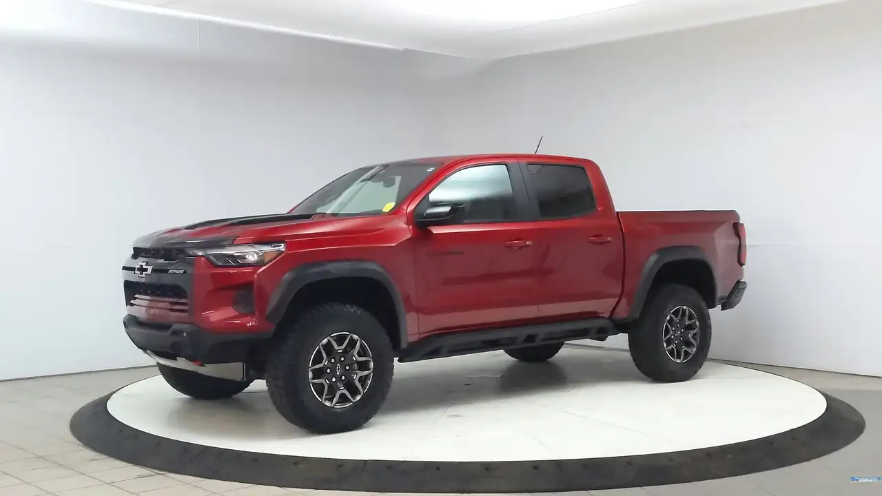 Chevrolet Colorado снимка Chevrolet Colorado