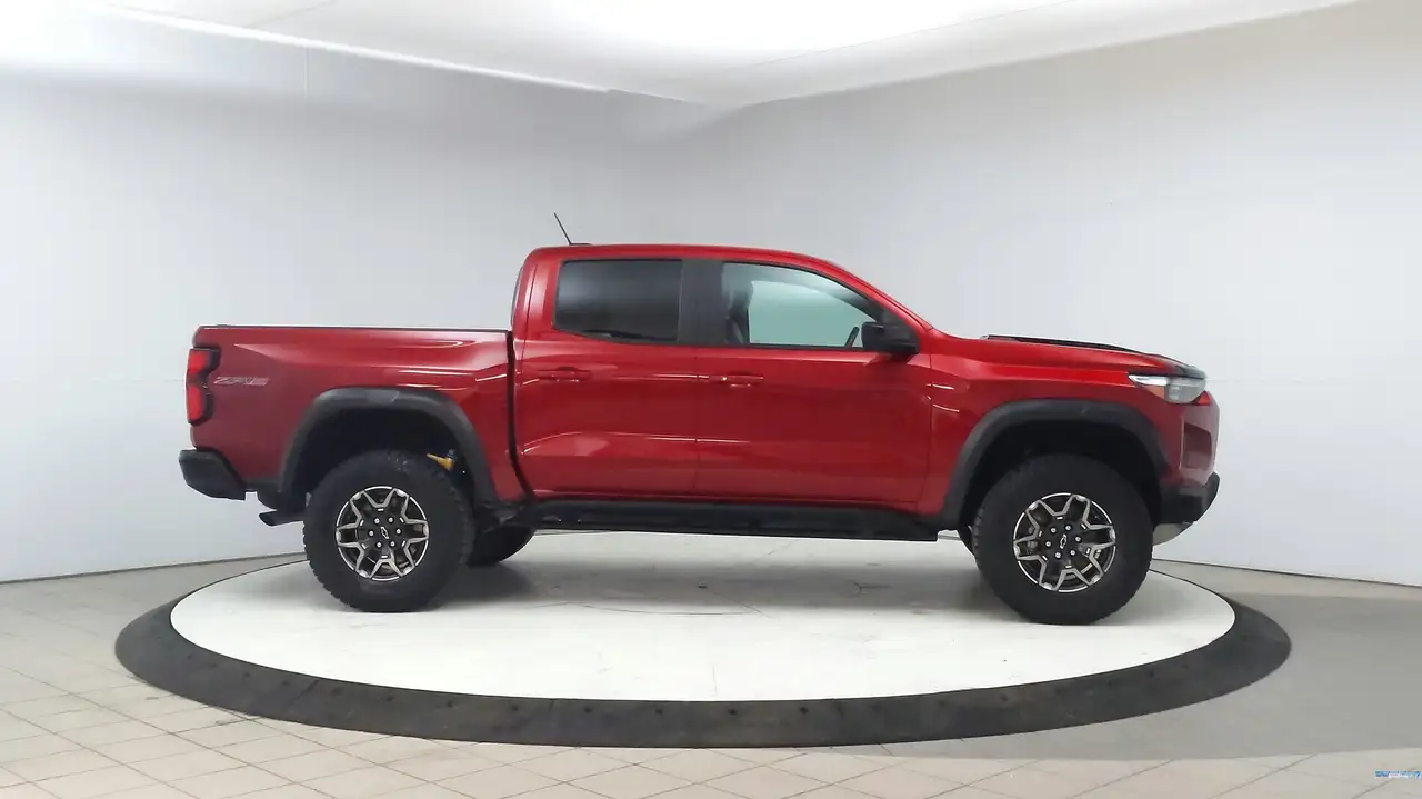 Chevrolet Colorado снимка Chevrolet Colorado