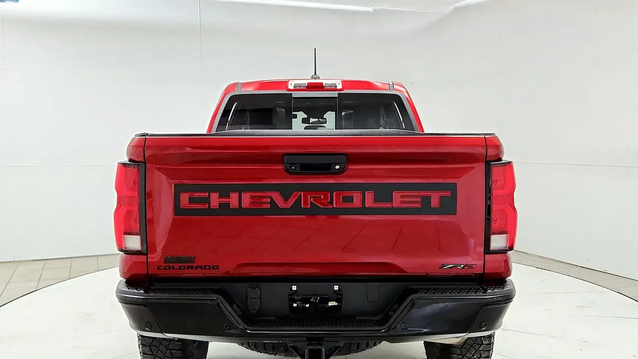 Chevrolet Colorado снимка Chevrolet Colorado
