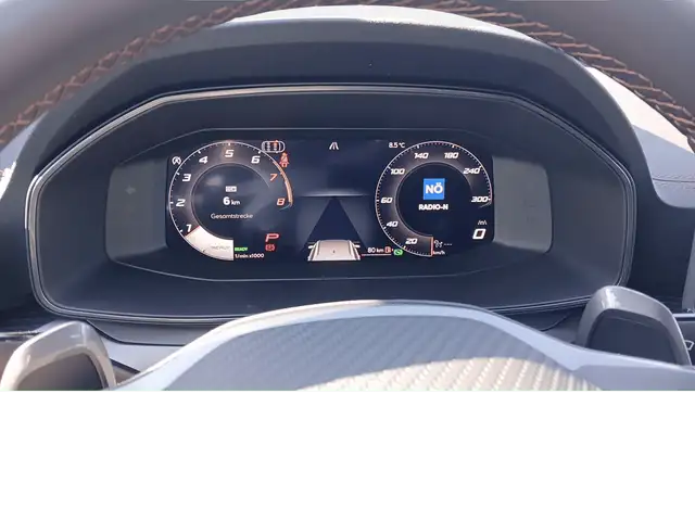 Cupra Formentor view 8