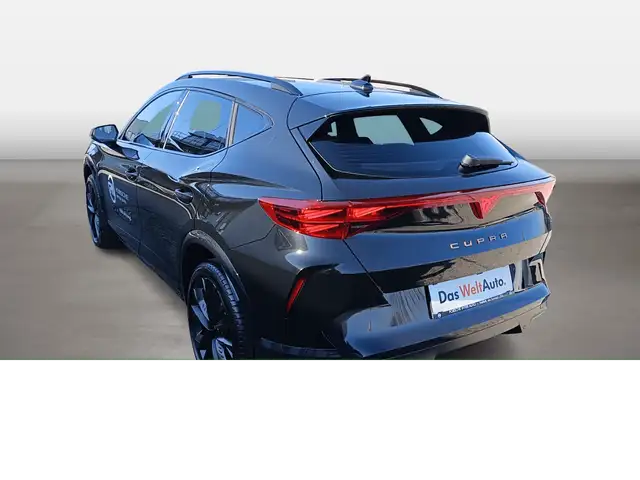 Cupra Formentor view 3
