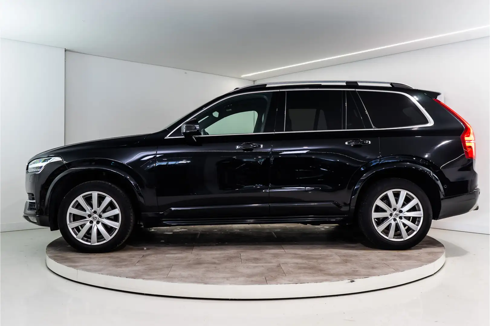 Volvo XC90 2.0 D5 AWD Inscription 225PK | Leder | Memory | Bl Fekete - 2