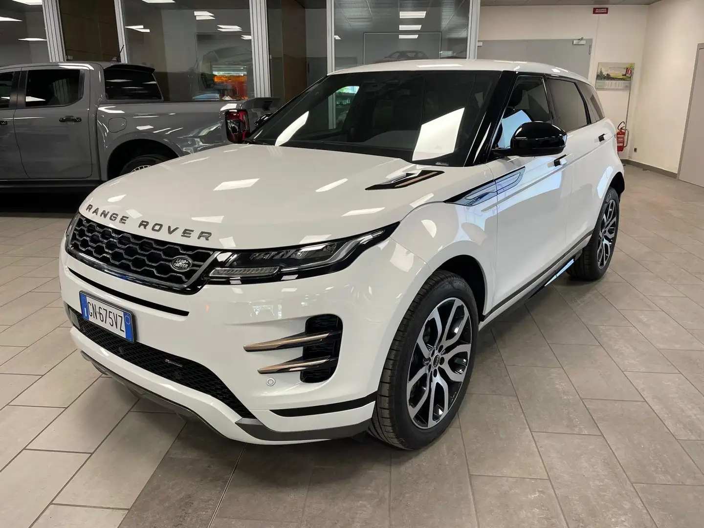 Land Rover Range Rover Evoque 2.0 diesel/ibrido 4x4 R-Dynamic ,AUTOCARRO 5 POSTI Bianco - 1