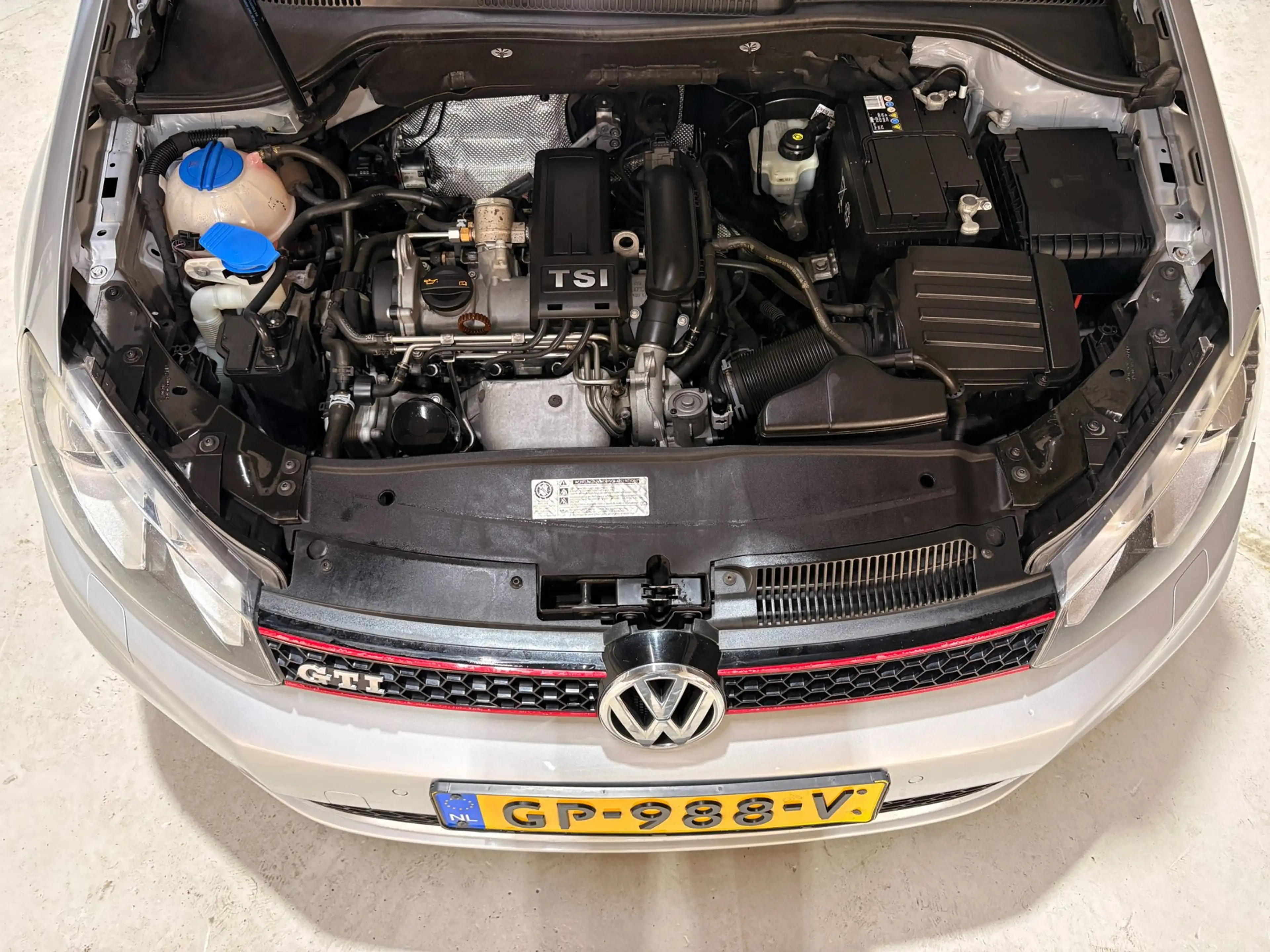 Volkswagen Golf 1.2 TSI Highline BlueMotion Camera PDC — photo 13