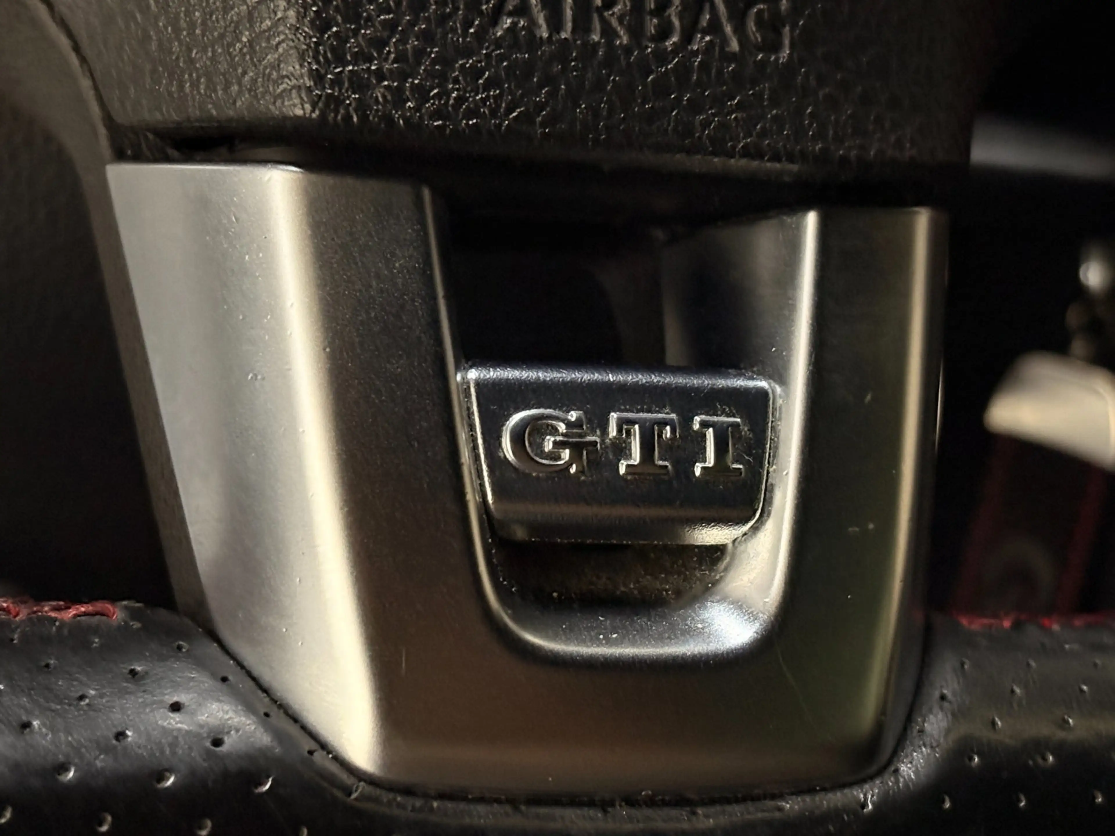 Volkswagen Golf 1.2 TSI Highline BlueMotion Camera PDC — photo 19