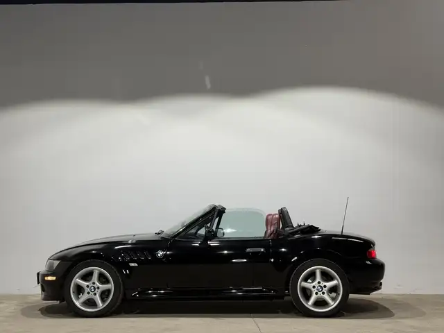BMW Z3 view 9