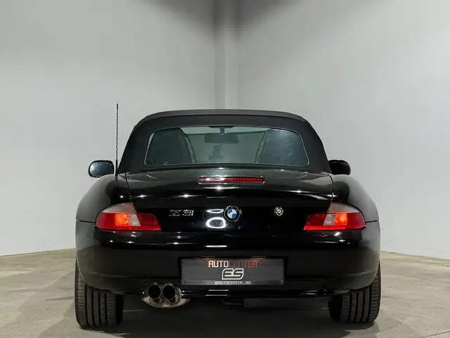 BMW Z3 view 6