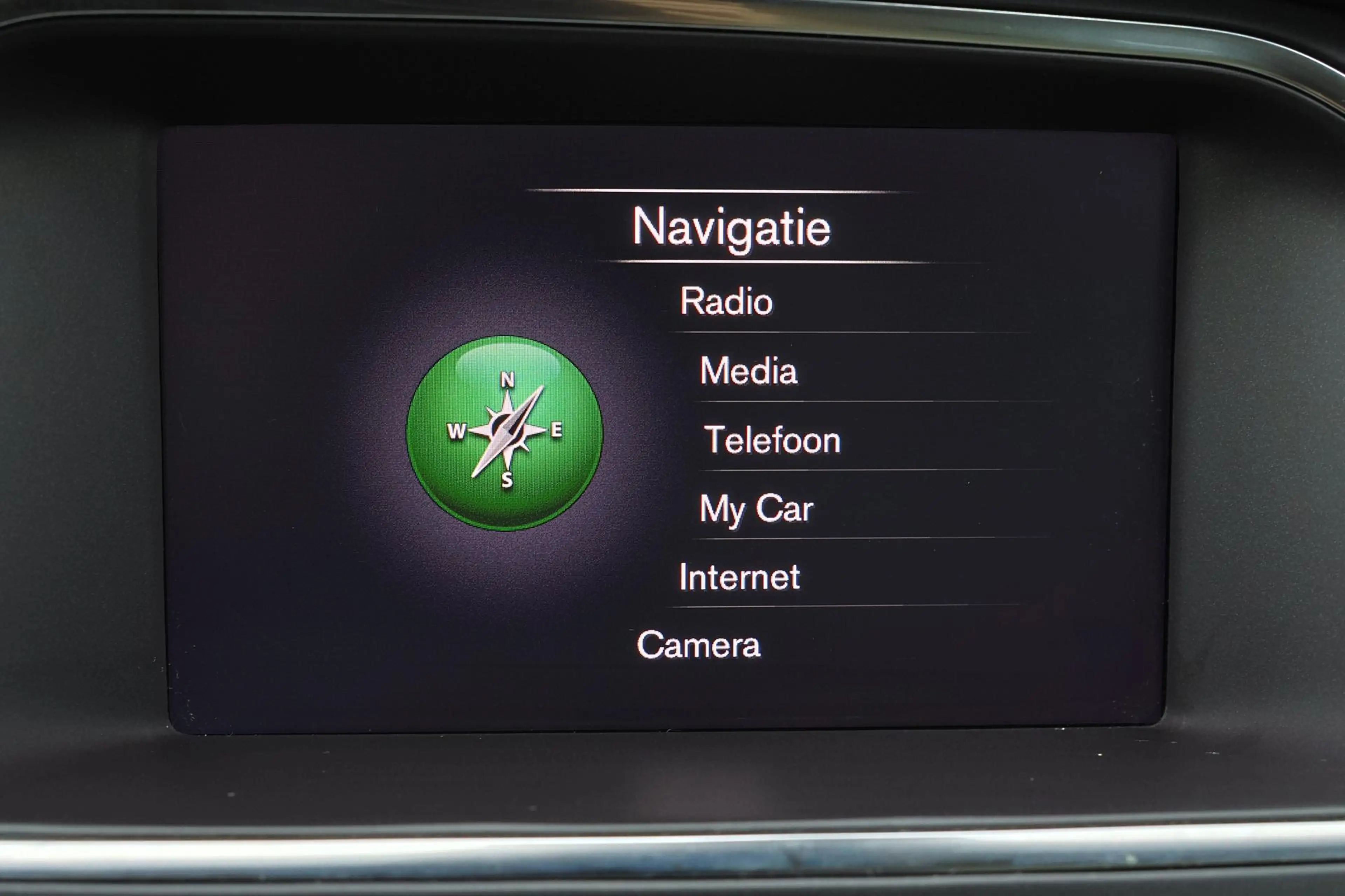 Volvo V40 T2 NordicPlus - Parkeercamera achter - Parkeersens — photo 6