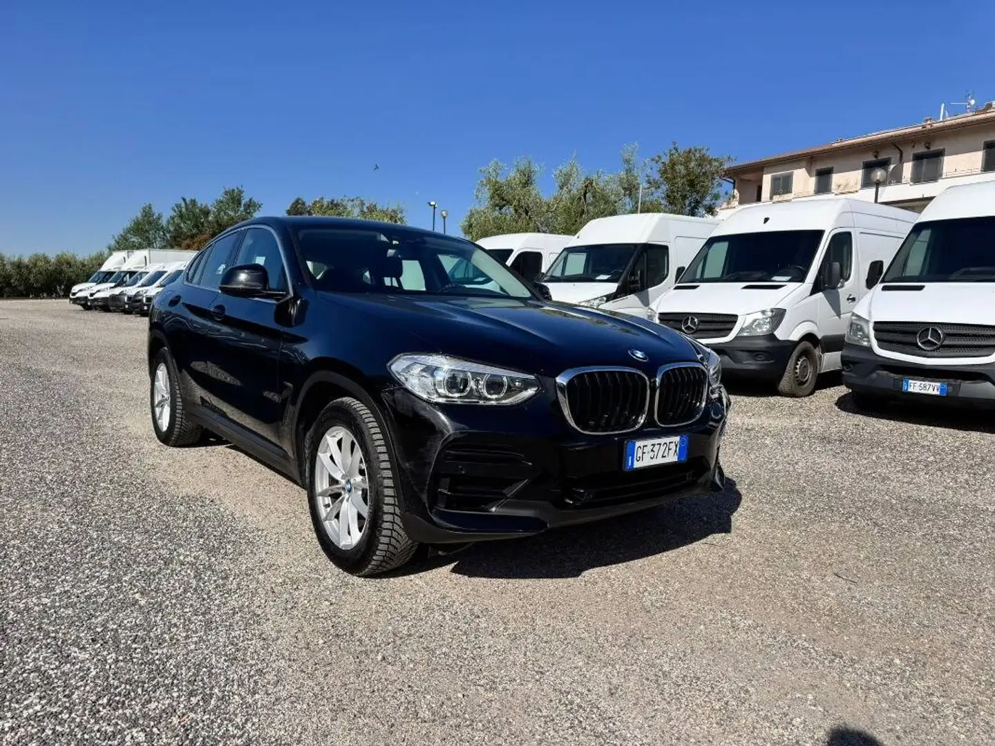 BMW X4 Xdrive20d mhev 48V xLine auto Schwarz - 2