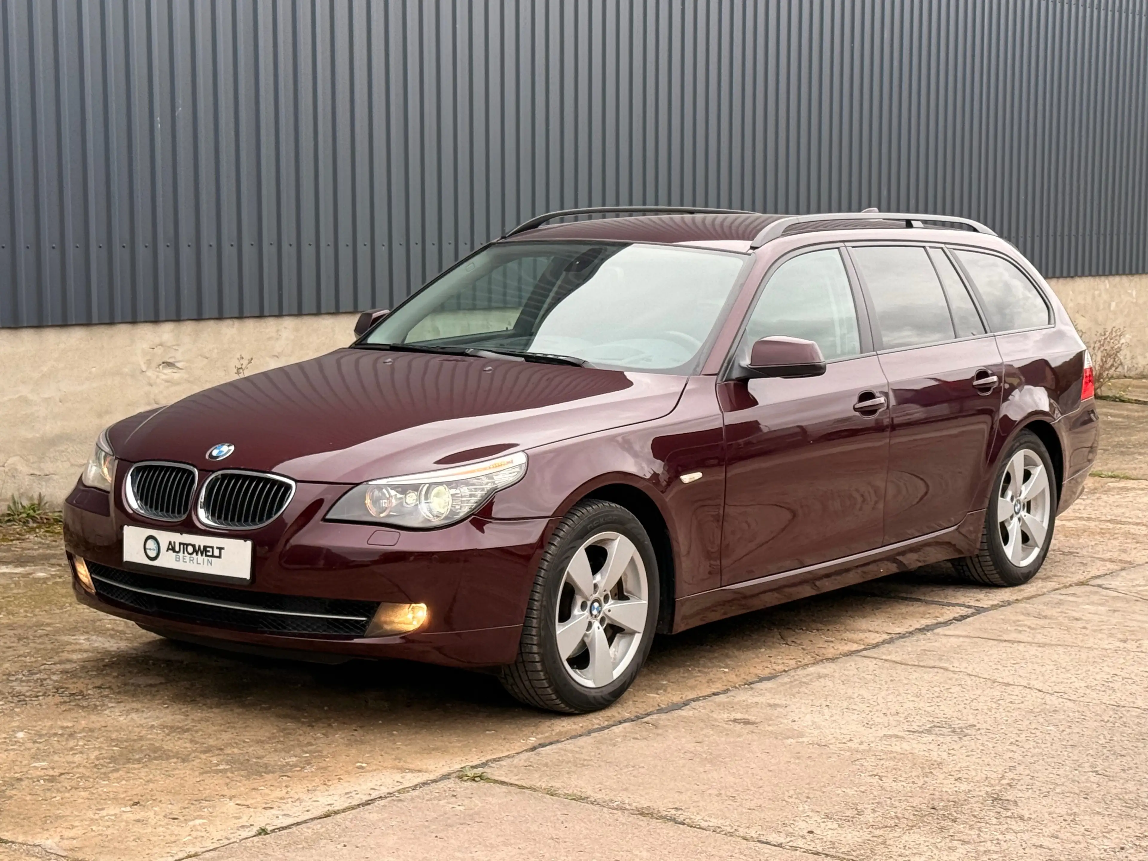 BMW 530 530i xDrive / HeadUp/ Navi/ MemorySitze/ Xenon