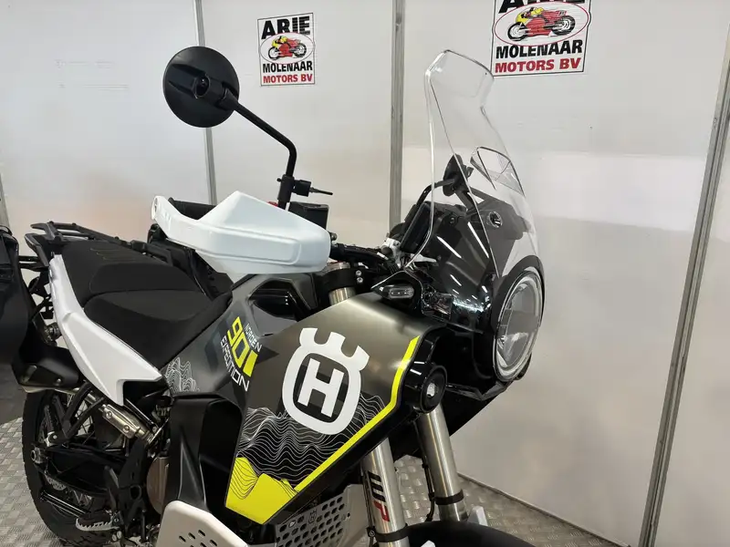 Husqvarna Norden 901 - foto 3