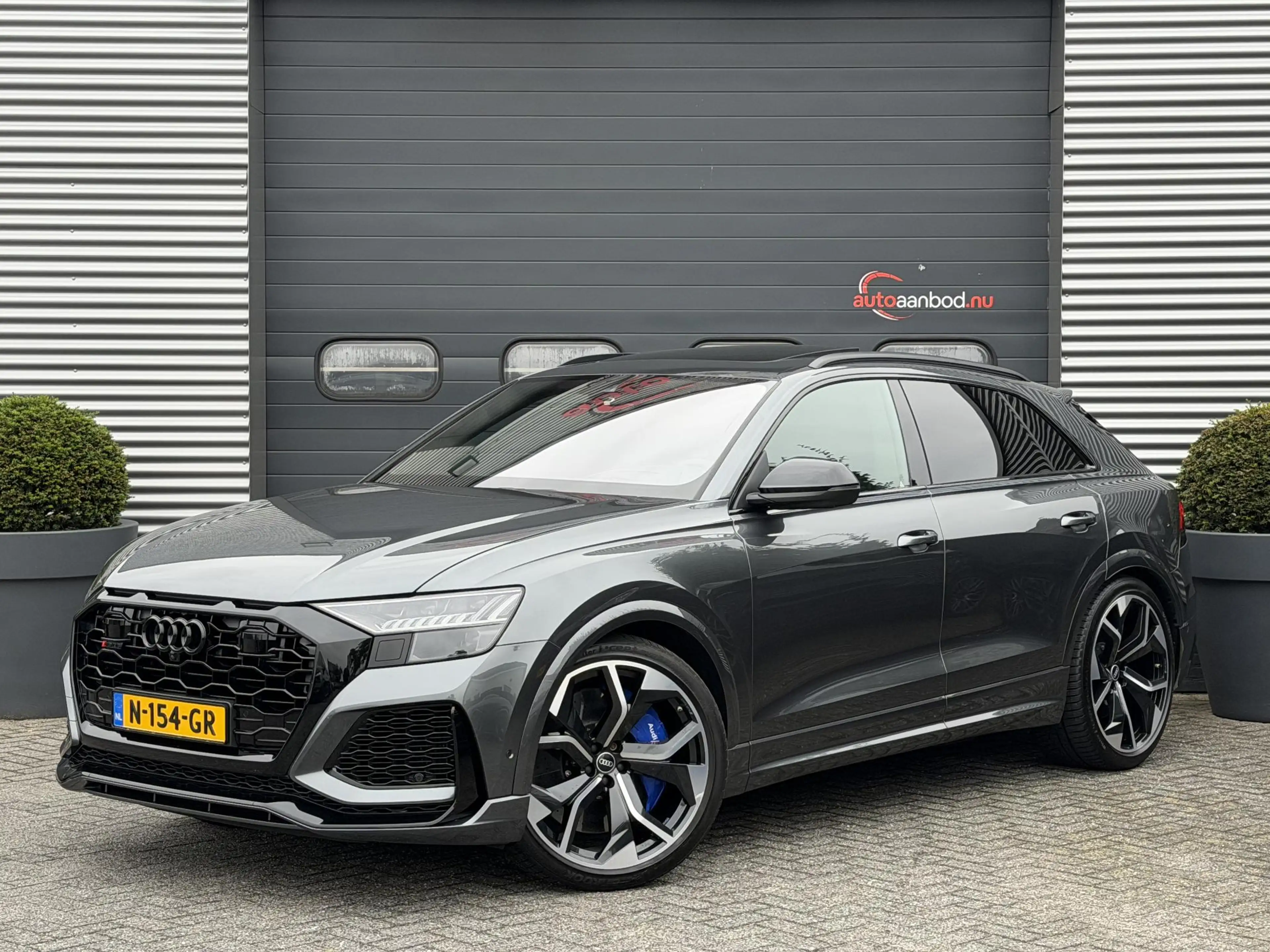Audi RS Q8 4.0 TFSI RS Q8 quattro | Akrapovic | RS Dynamic |
