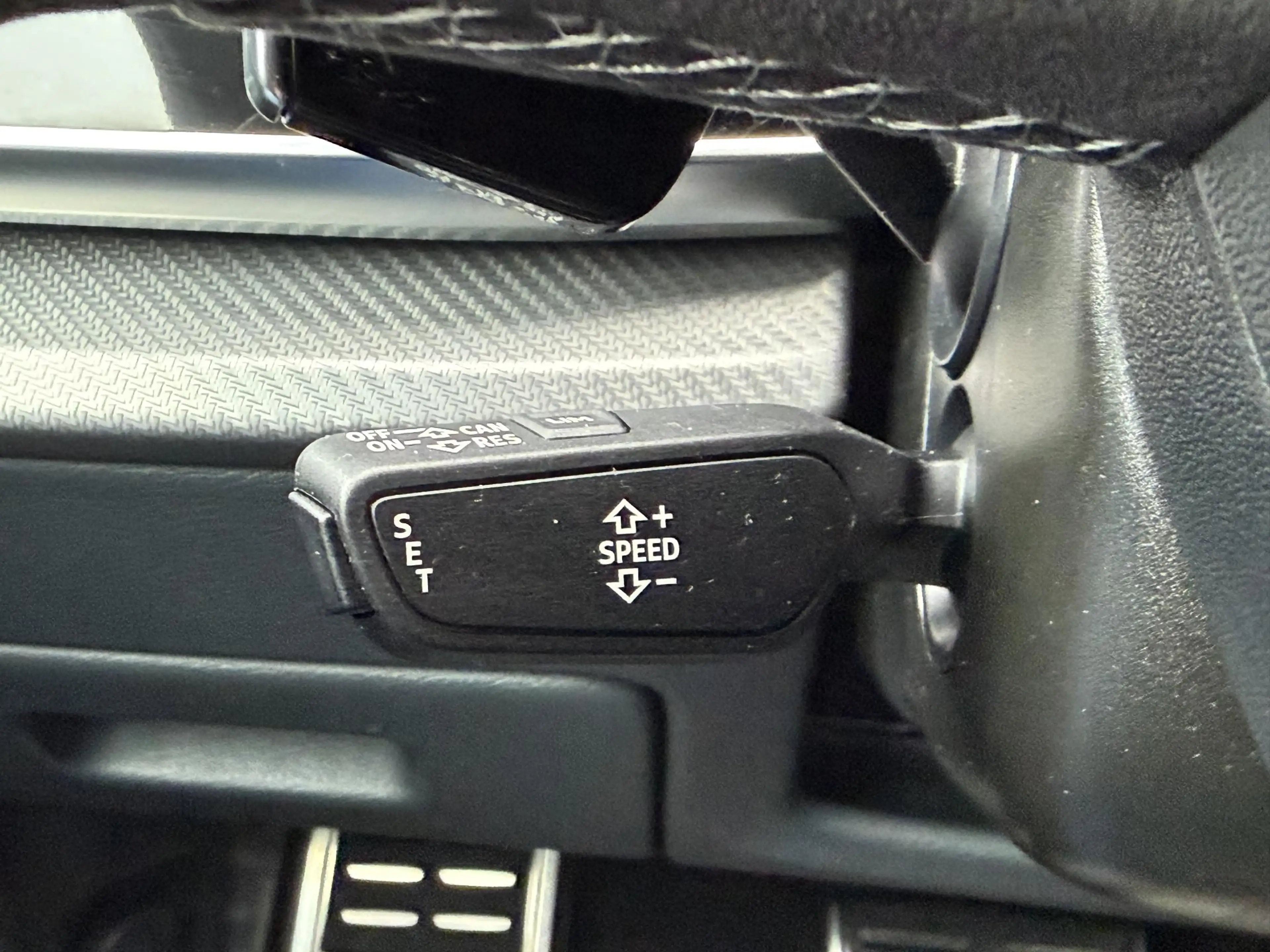 Audi RS Q8 4.0 TFSI RS Q8 quattro | Akrapovic | RS Dynamic | — photo 15