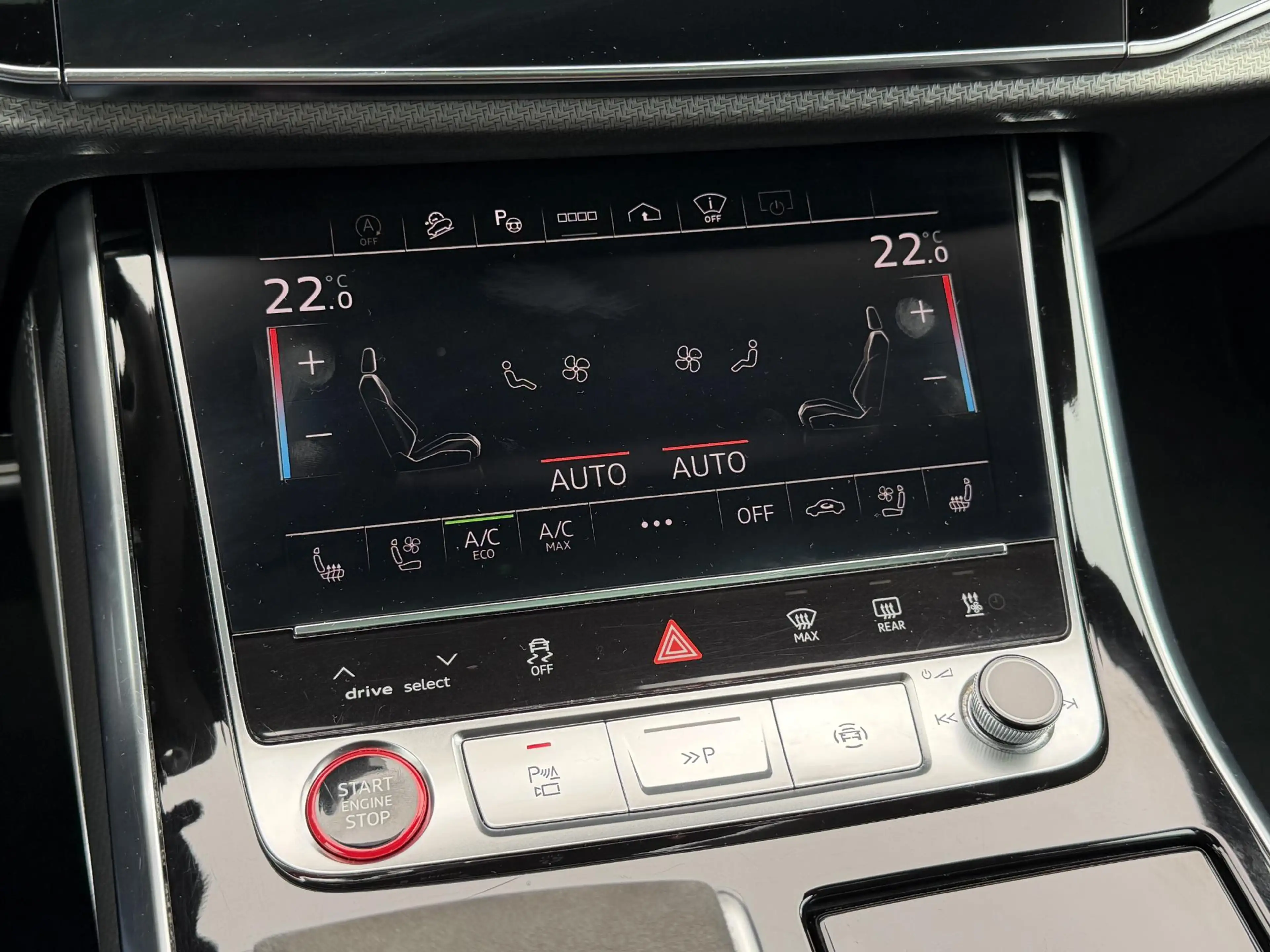 Audi RS Q8 4.0 TFSI RS Q8 quattro | Akrapovic | RS Dynamic | — photo 22