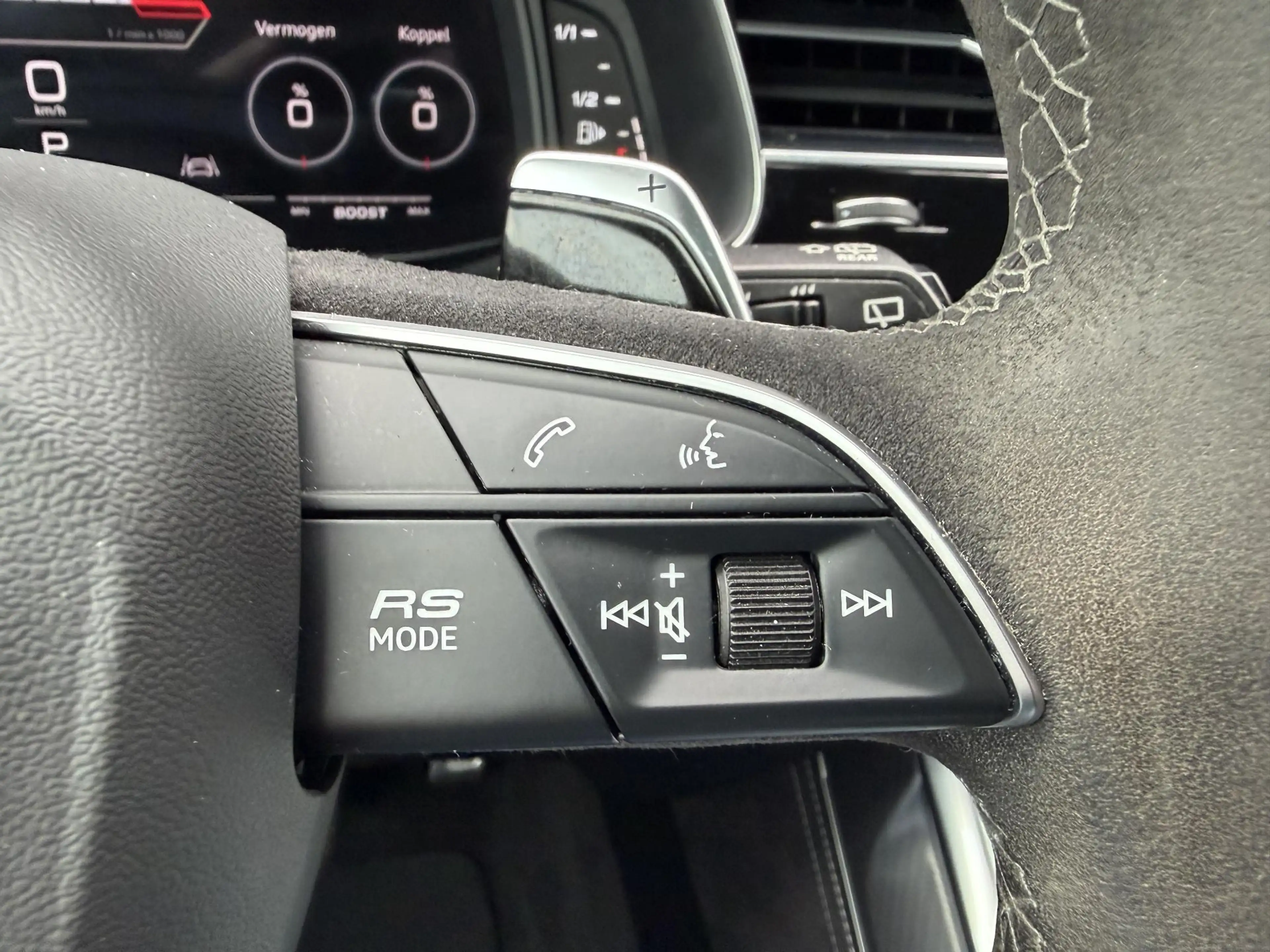 Audi RS Q8 4.0 TFSI RS Q8 quattro | Akrapovic | RS Dynamic | — photo 17