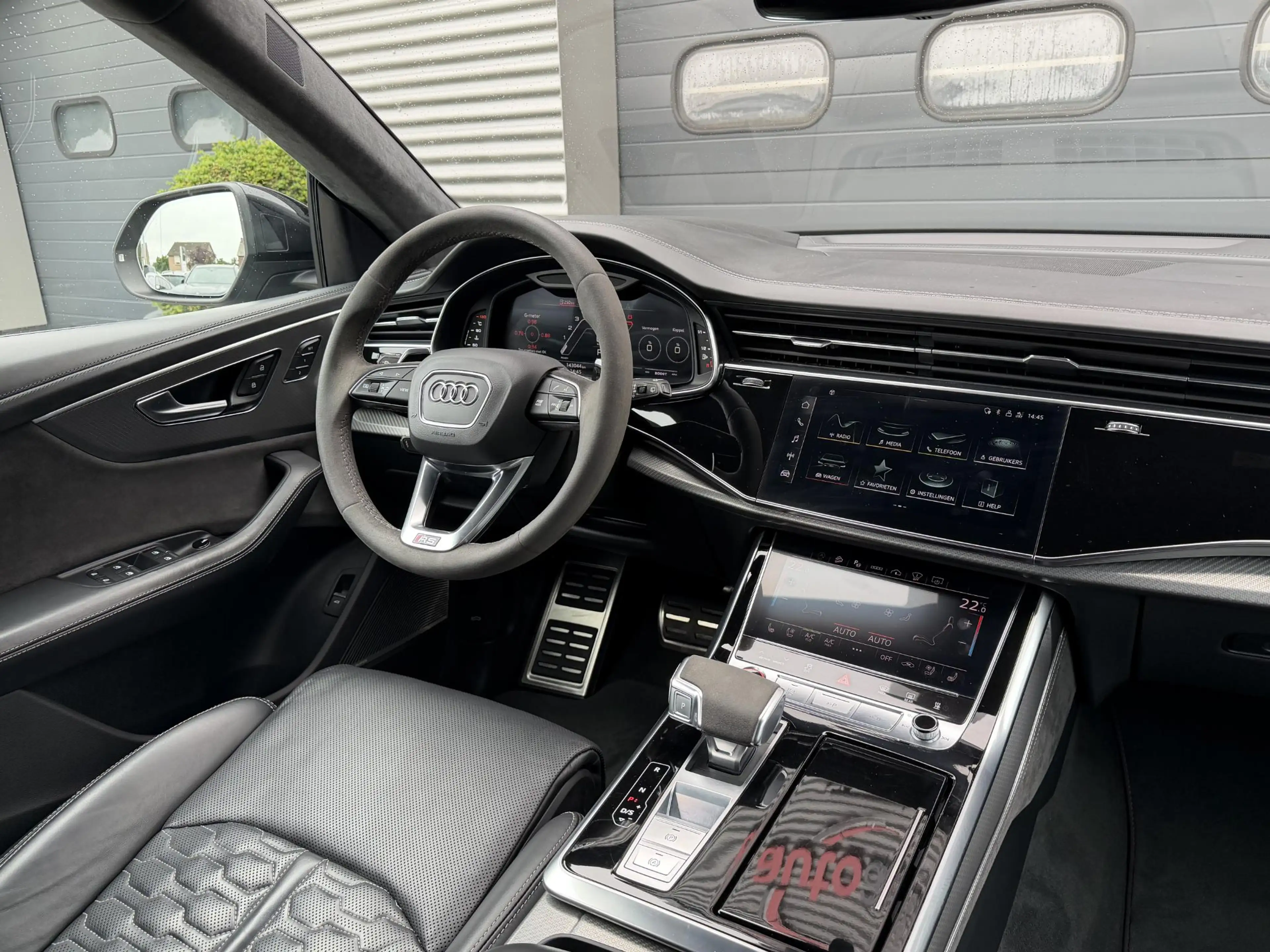 Audi RS Q8 4.0 TFSI RS Q8 quattro | Akrapovic | RS Dynamic | — photo 3