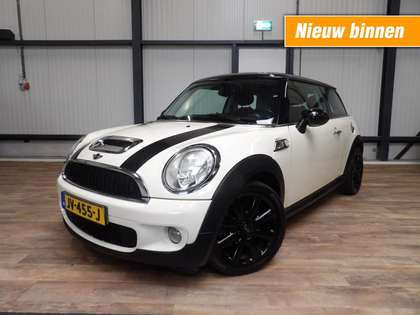 MINI Cooper S 1.6 automaat - leder - panorama dak - navigatie