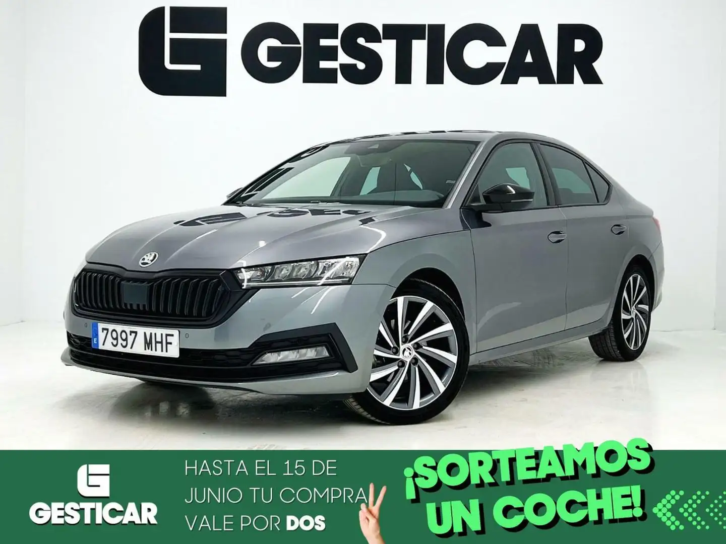 Skoda Octavia 2.0TDI Selection DSG 110kW Szürke - 1