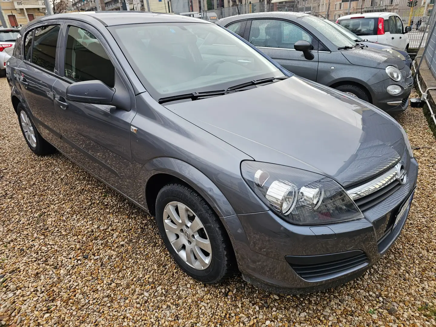 Opel Astra 1.4 16V Twinport 5 porte Club Grigio - 1