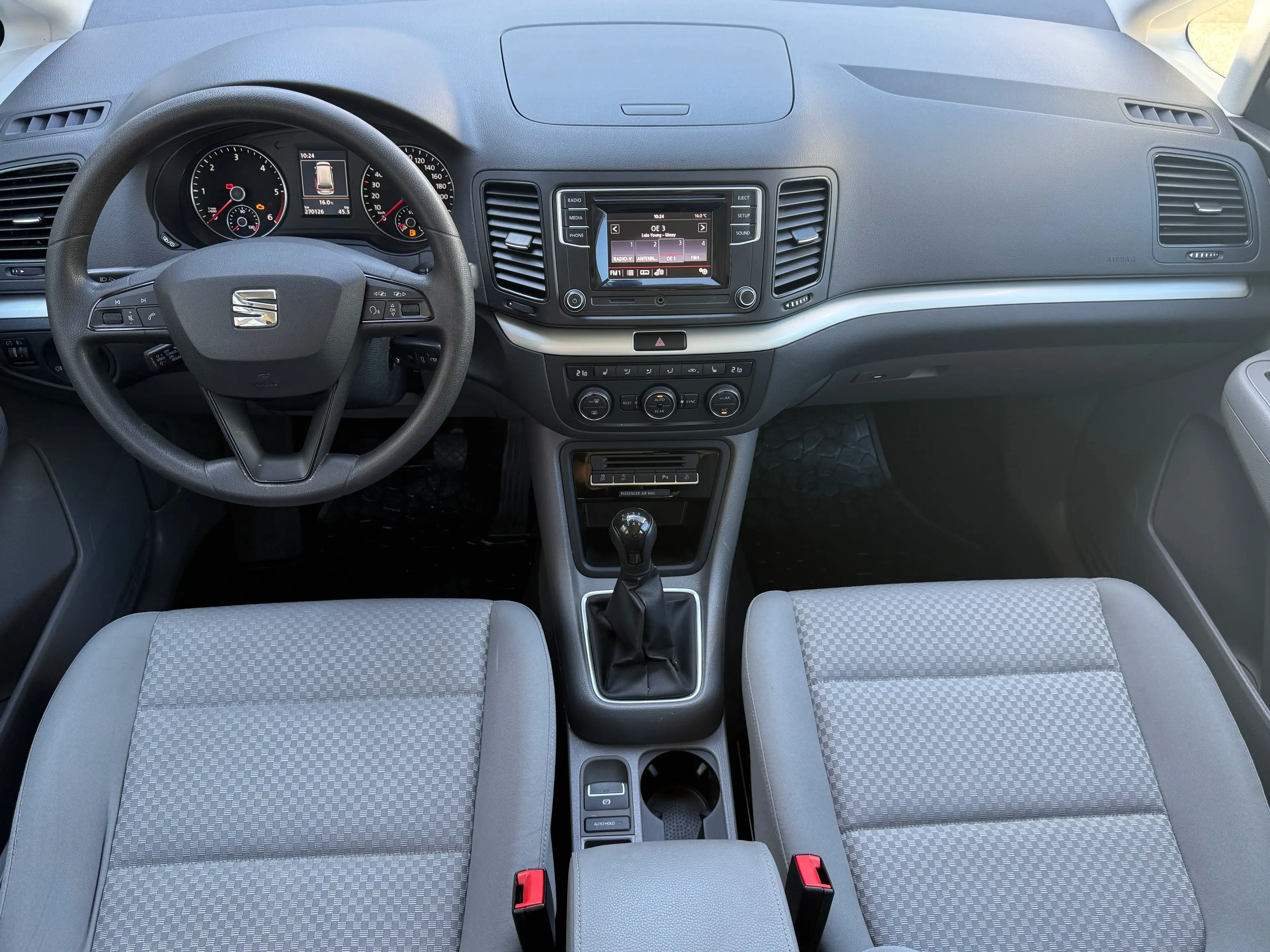 SEAT Alhambra Alhambra Business 2,0 TDI Business //7-Sitzer// — photo 7