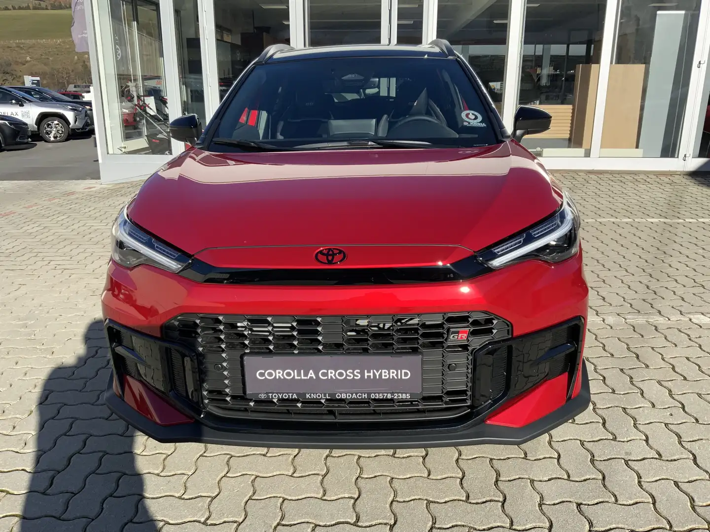 Toyota Corolla Cross Hybrid AWD GR Sport Rouge - 2