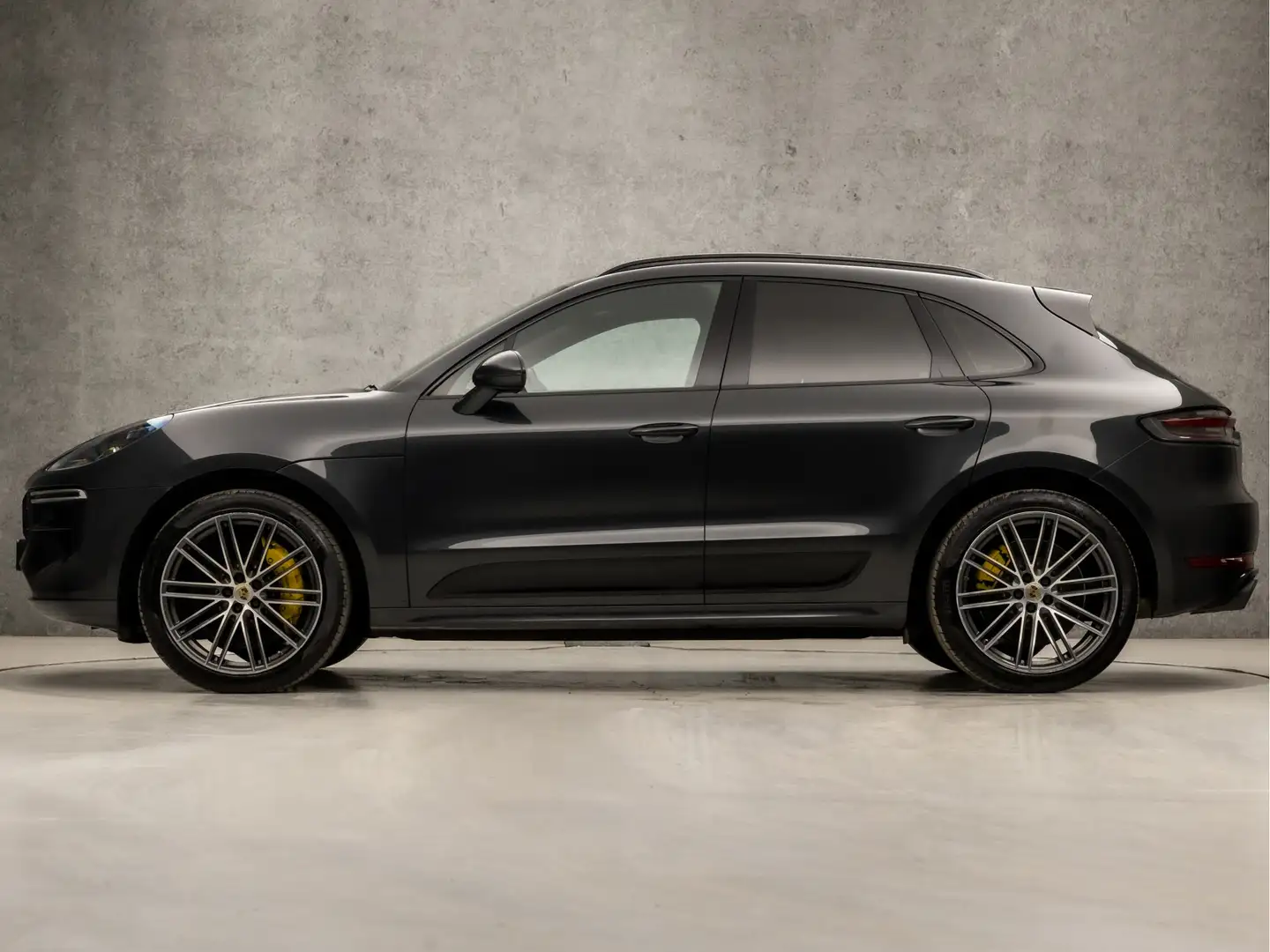 Porsche Macan 2.9 Turbo SportDesign 441Pk (1e EIGENAAR, ORG. NL, Grijs - 2