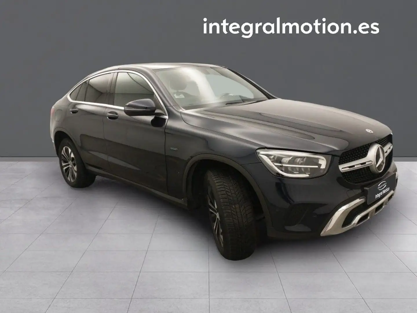 Mercedes-Benz GLC 300 de 4MATIC Negro - 2