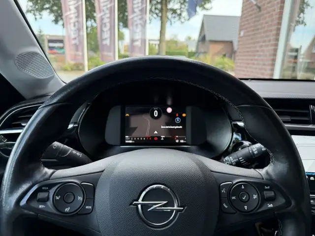 Opel Corsa view 8