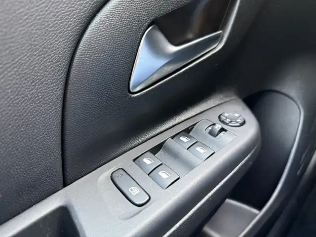 Opel Corsa view 30