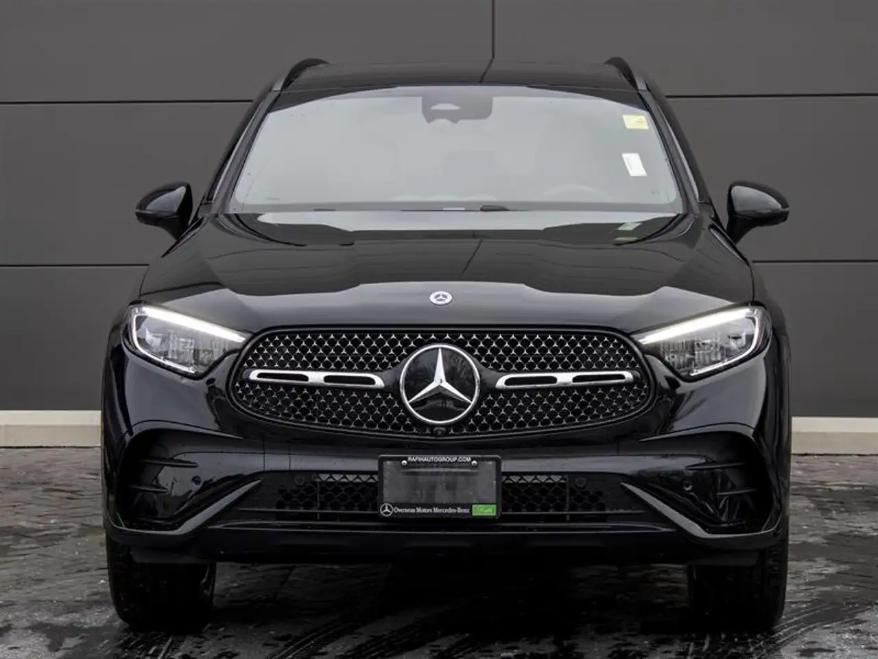 Mercedes-Benz GLC снимка Mercedes-Benz GLC