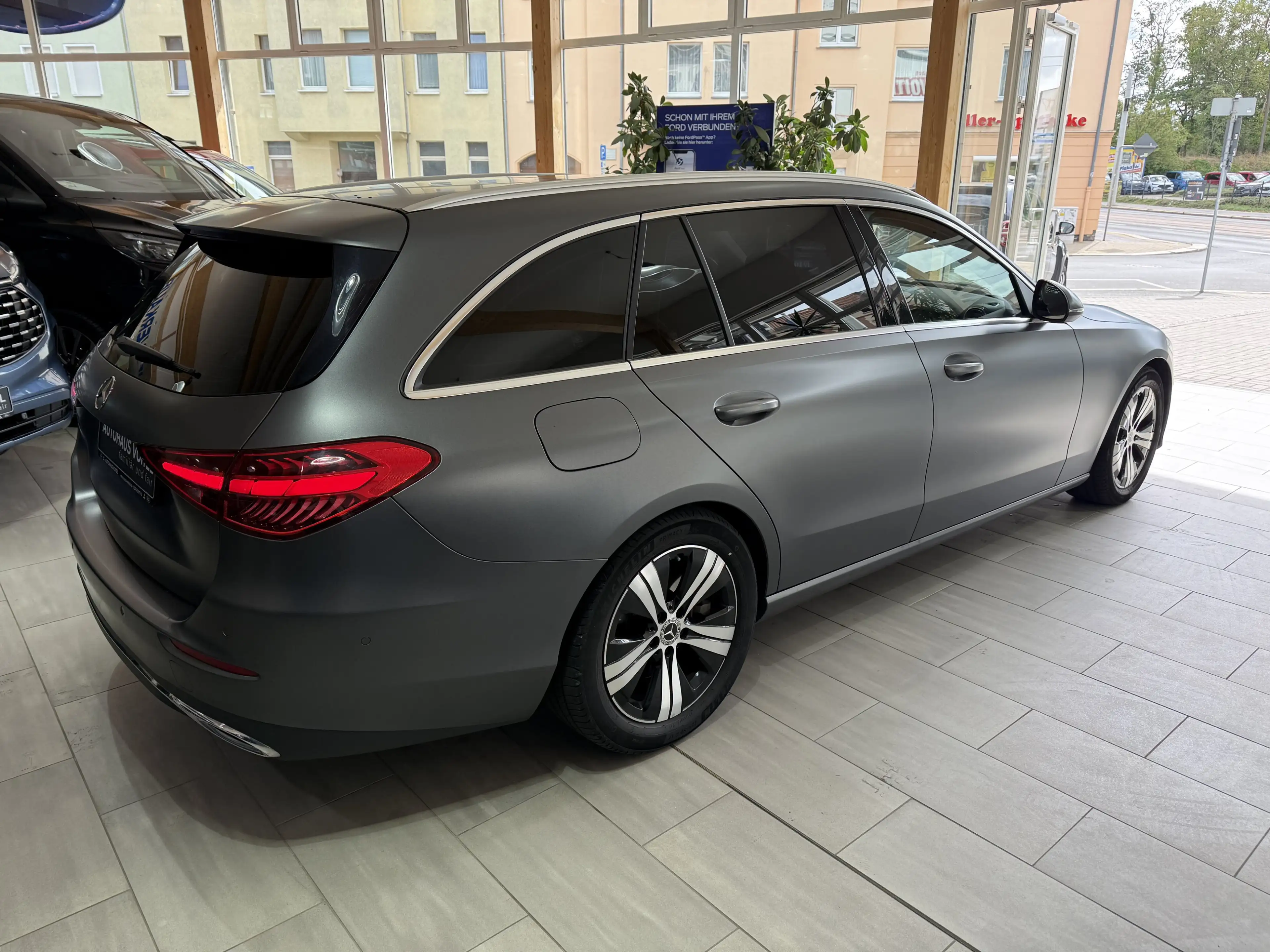 Mercedes-Benz C 220 LED Scheinwerfer / Ambi-Light / elektr. Heckklappe — photo 5