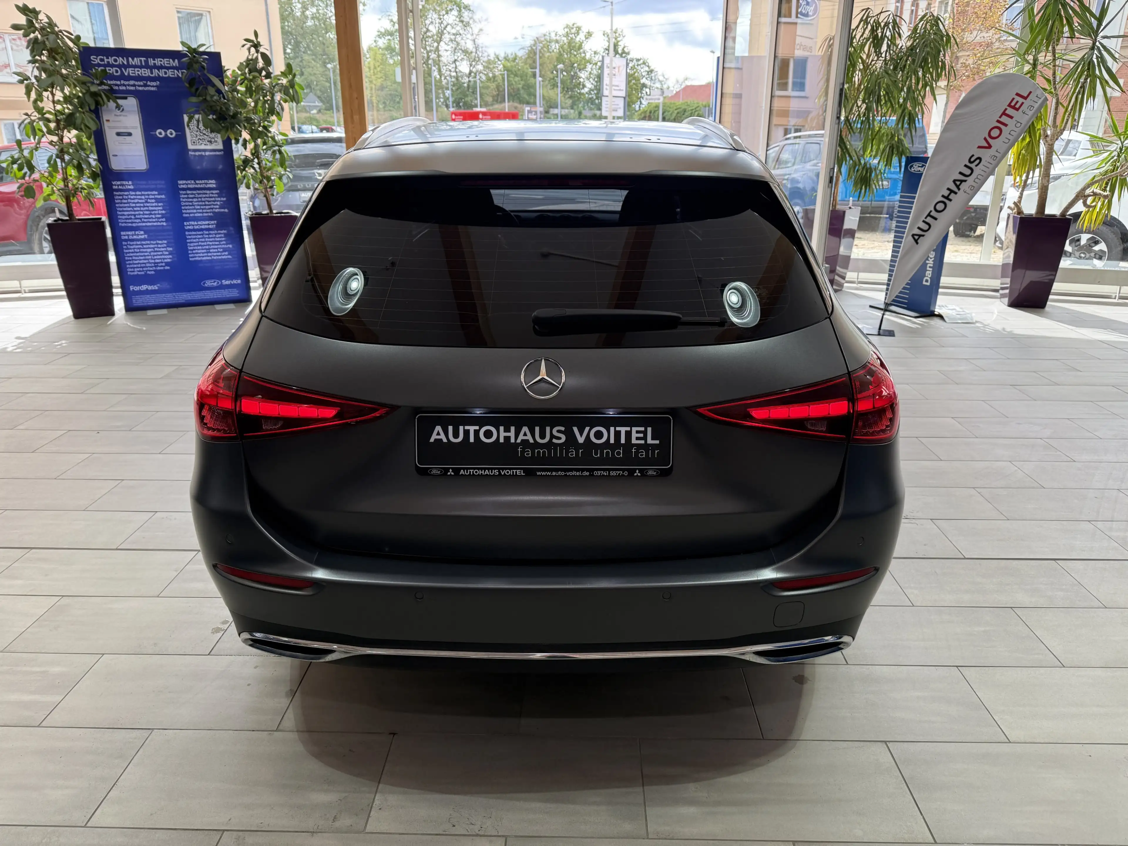 Mercedes-Benz C 220 LED Scheinwerfer / Ambi-Light / elektr. Heckklappe — photo 6