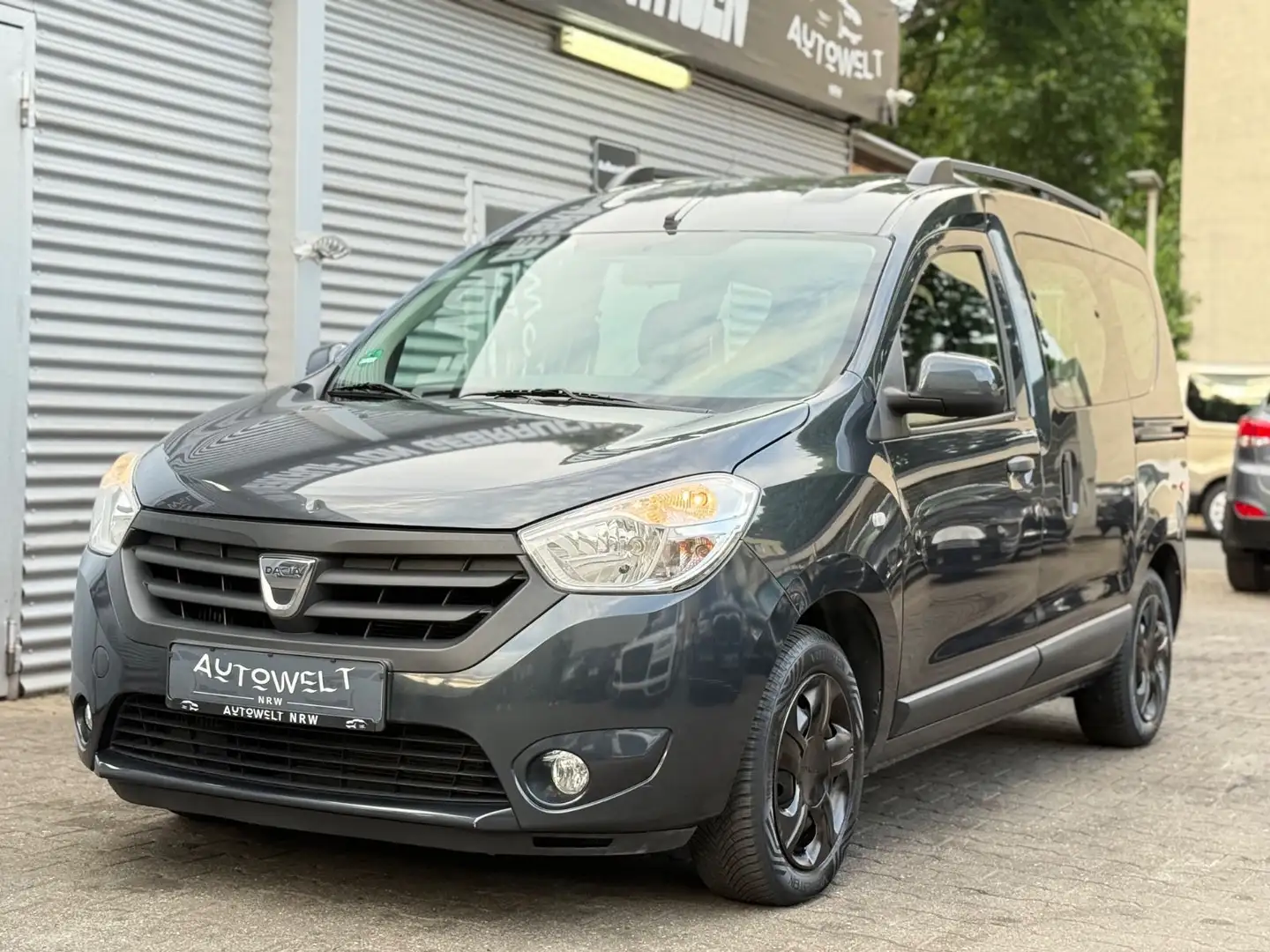 Dacia Dokker 1.5 dCi Laureate *2-HAND*KLIMA*PDC* Grau - 2