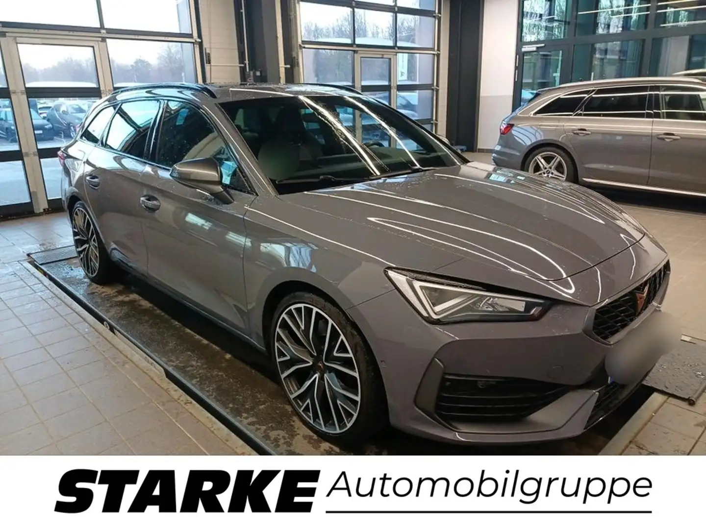 CUPRA Leon Sportstourer 2.0 TSI DSG 4M VZ 4Drive Grau - 1
