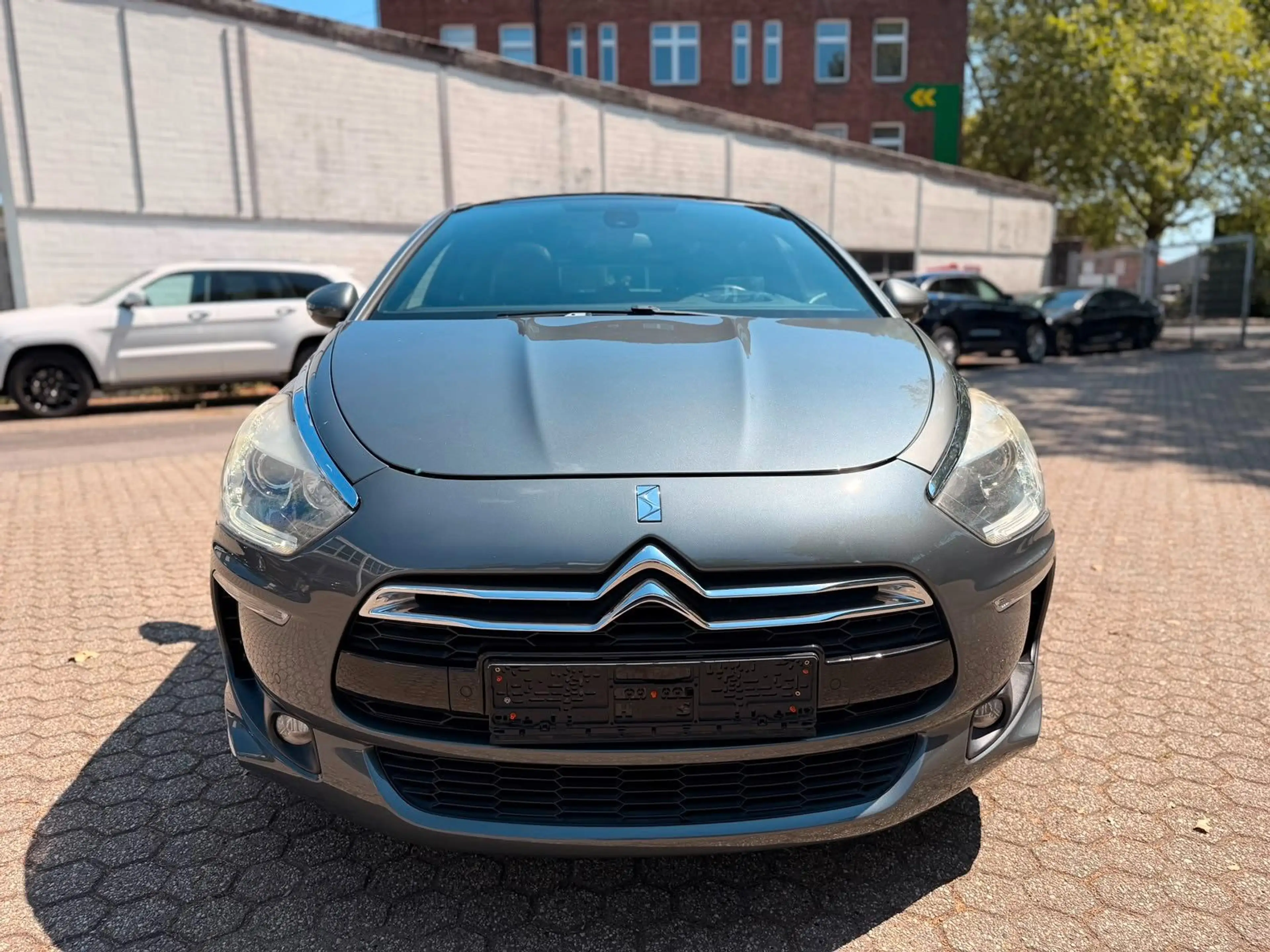 Citroen DS5 SportChic / Pano / Navi / R-Kamera / Head-Up — photo 2