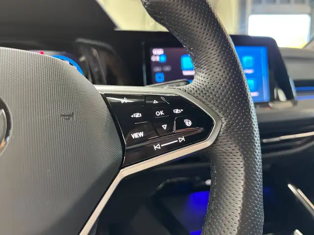 Volkswagen Golf view 15