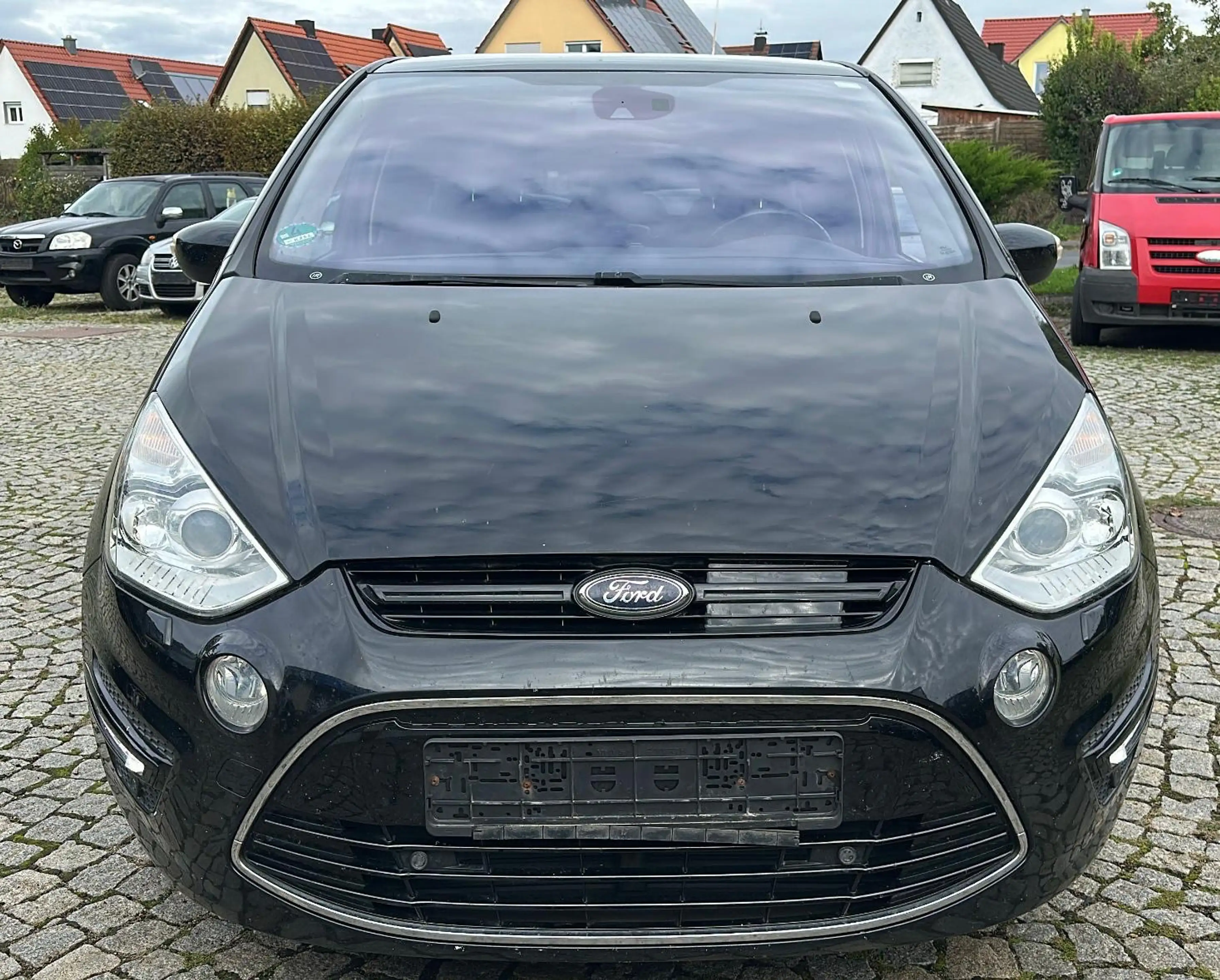 Ford S-Max Titanium/ Panoramadach / 7 Sitze / Spurhalteass. — photo 5