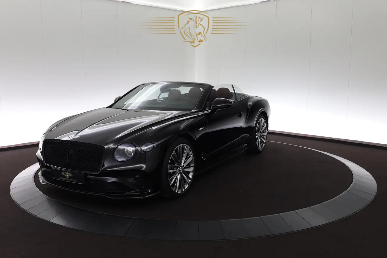 Bentley Continental GTC 2024