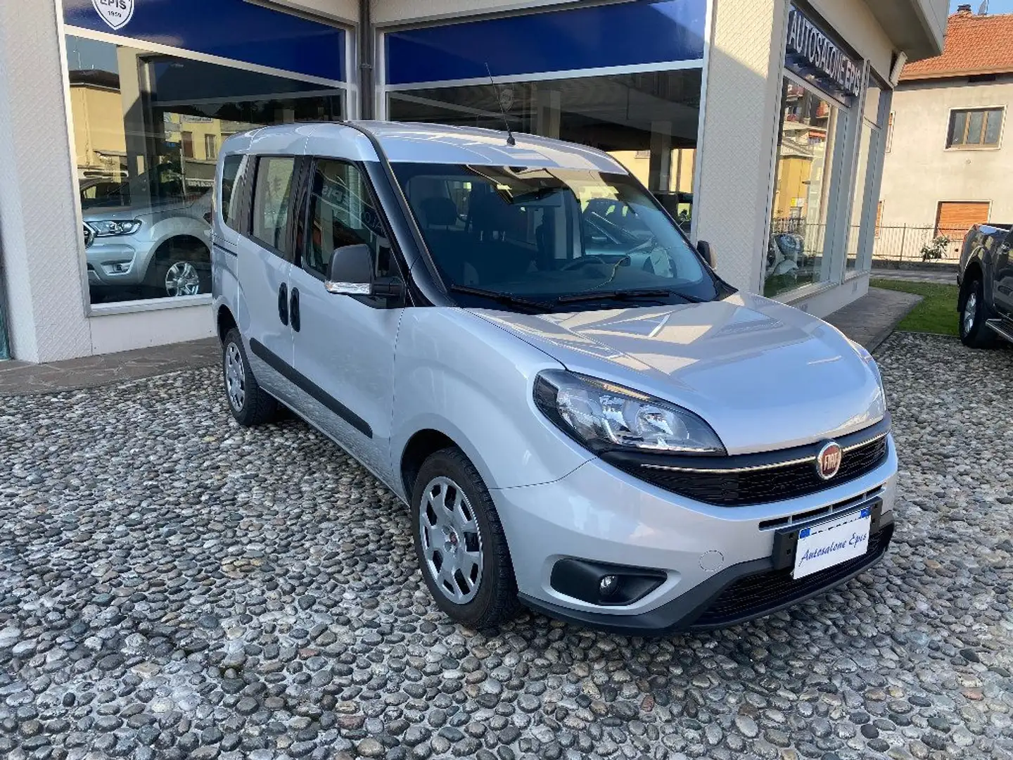 Fiat Doblo Doblò 1.6 MJT 16V Easy Argent - 1