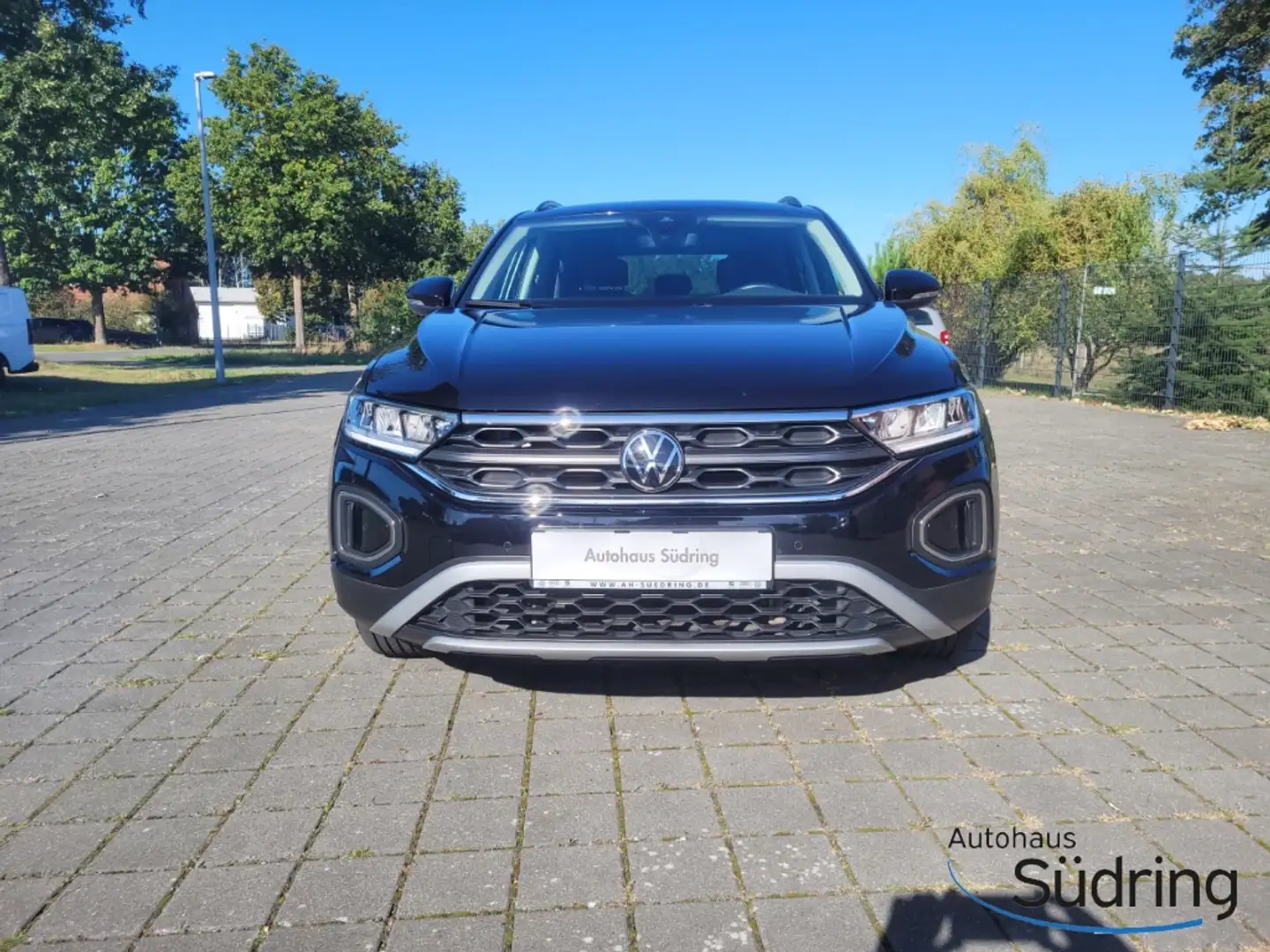 Volkswagen T-Roc 2.0 TDI Life AHK Navi LED ACC AppConnect Noir - 2