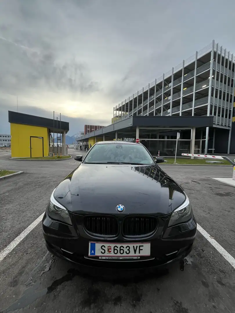 BMW 525 525i Aut. Black - 1