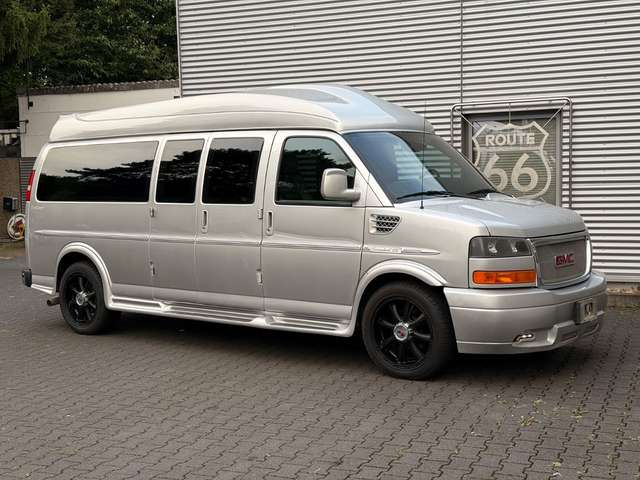 Imagine GMC Savana Explorer Limited SE .XL .nur org.12400km