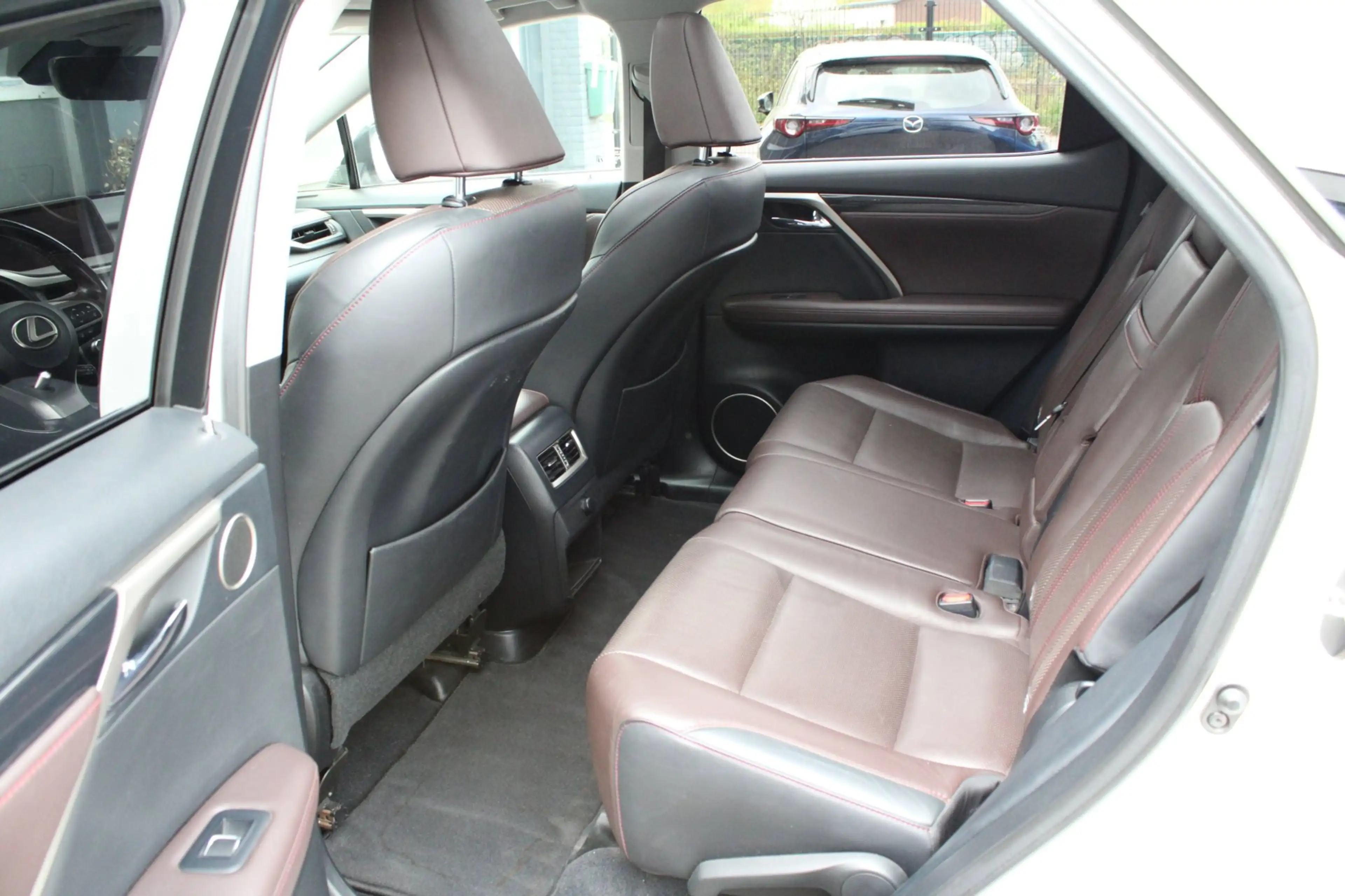 Lexus RX 450h 4WD President Line — photo 16