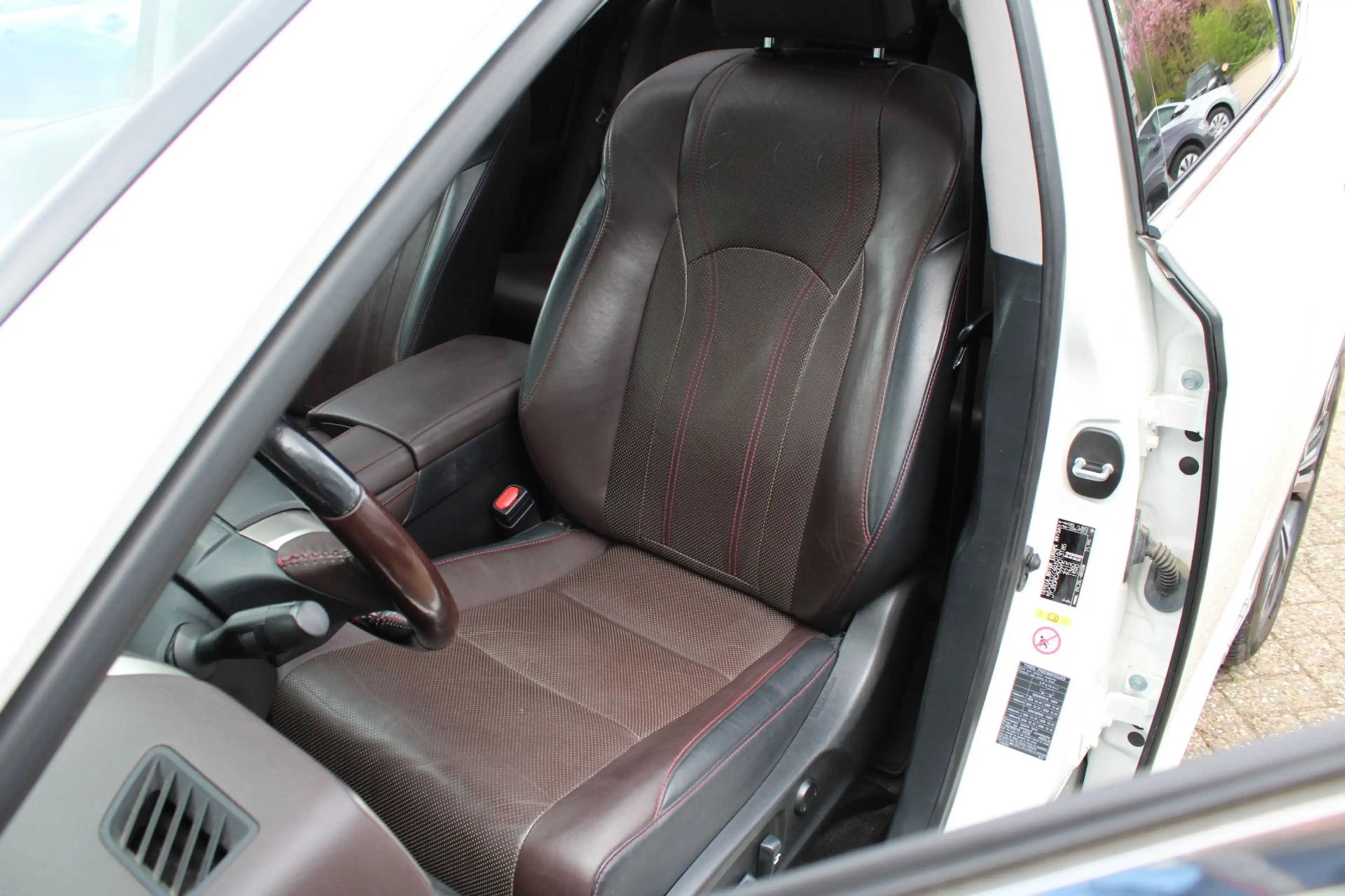 Lexus RX 450h 4WD President Line — photo 15