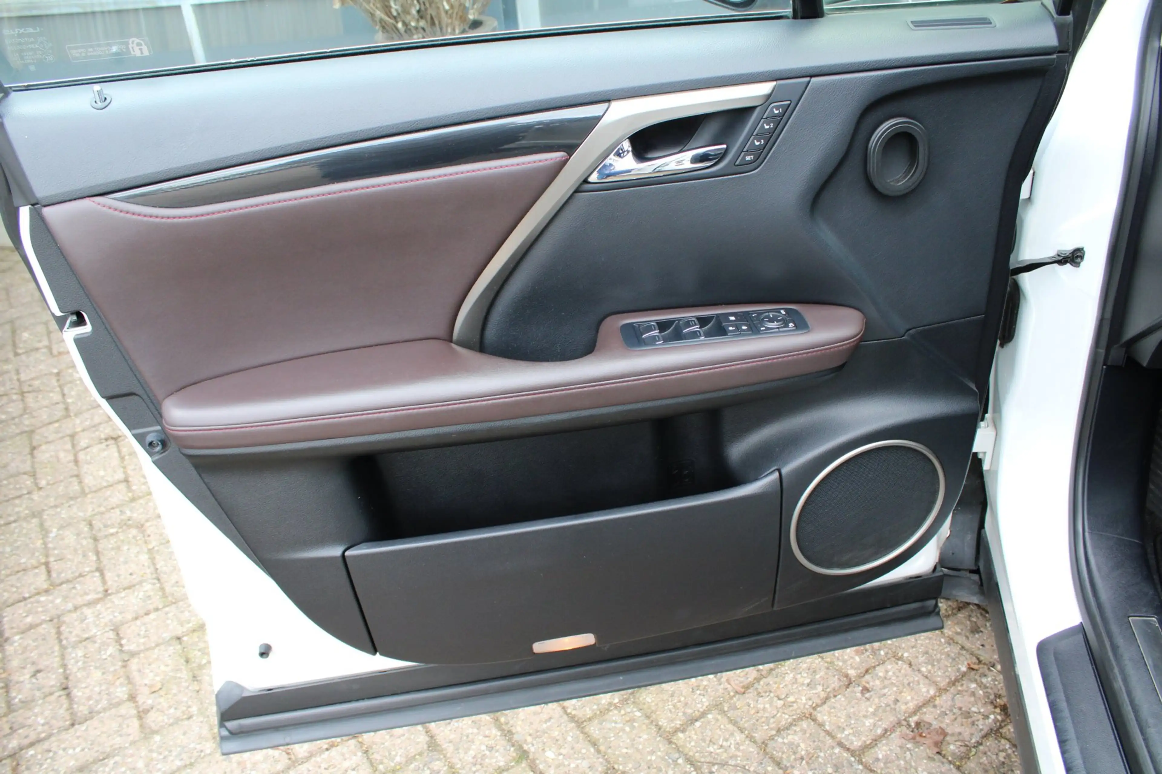 Lexus RX 450h 4WD President Line — photo 19
