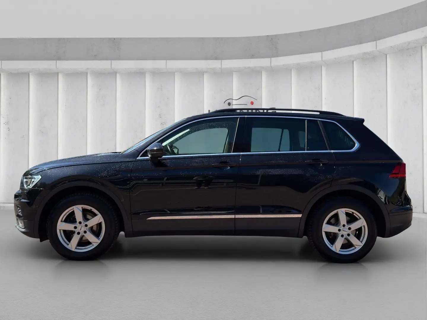 Volkswagen Tiguan 1.5 TSI Comfortline OPF Navi Kamera LED Schwarz - 2