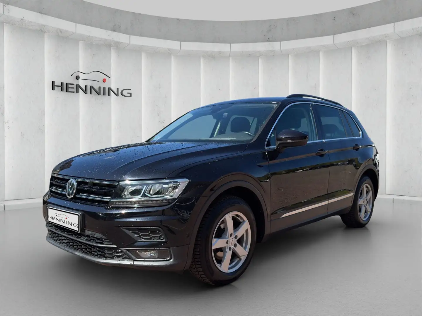 Volkswagen Tiguan 1.5 TSI Comfortline OPF Navi Kamera LED Schwarz - 1